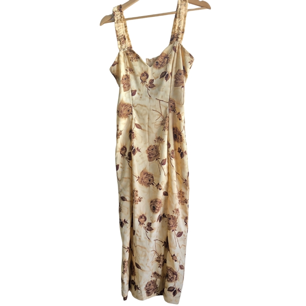 Floral Sleeveless Maxi Dress